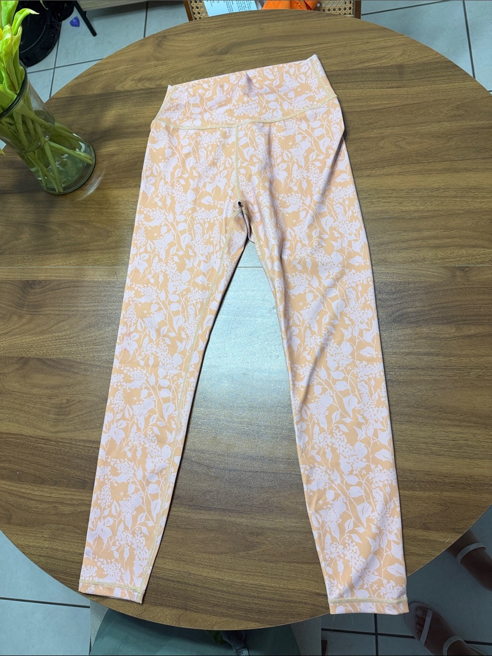 High-Waist Floral Leggings in Peach for Women